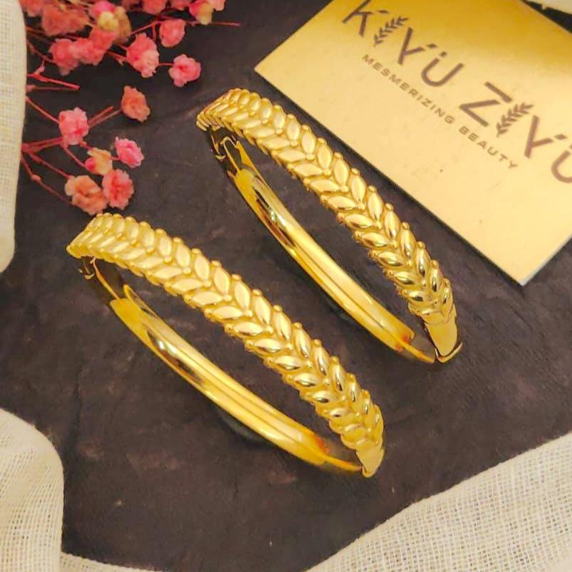 #stainlessteel #hercollection #forher #necklaces #bracelets #accessories #metal #küpe #giftideas #antitarnish #fashion #fashiontrends #onlinestore #new #stainlesssteelaccessories #earrings #stainlesssteel #explorepage #necklace #onlineshopping #custommade #gold #jewellerylove #jewellerydesign #accessoriesaddict #presents #newcollection #antitarnishjewelry

