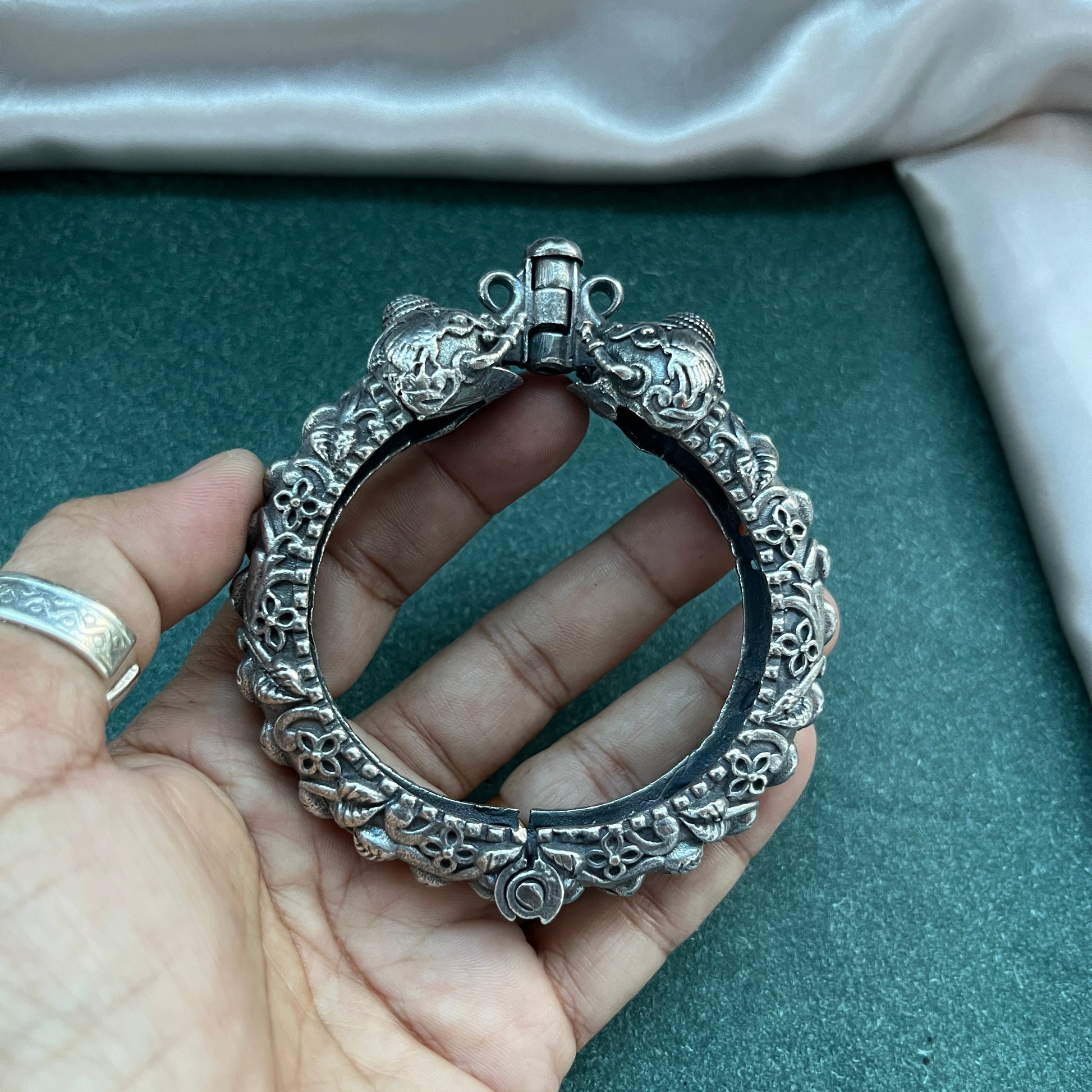 Oxidised German silver bangles – traditional openable bangle set for boho styling ,Bohemian style German silver look bangles – oxidised openable bangles for festive outfits