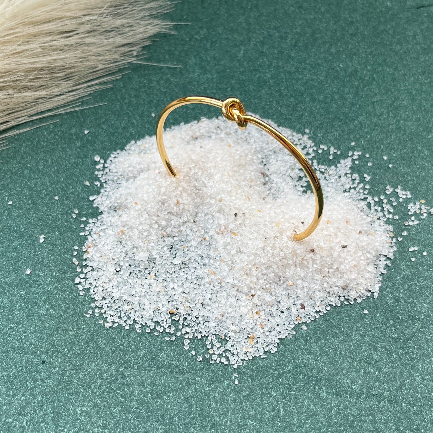 18K gold plated,Anti-tarnish bangles,Modern / sleek / elegant bangles