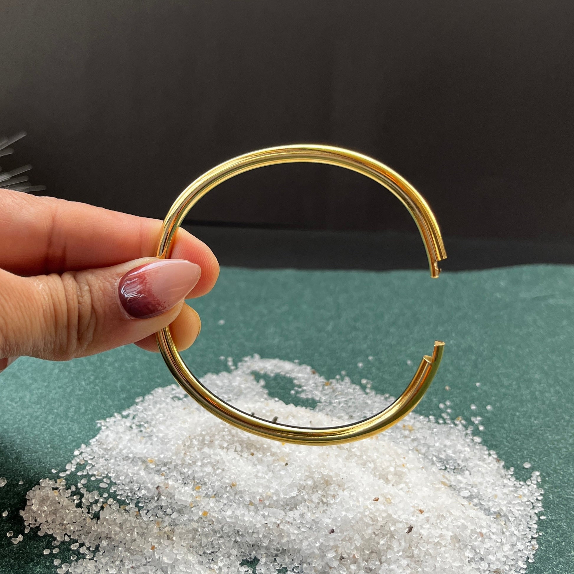18K gold plated,Anti-tarnish bangles,Modern / sleek / elegant bangles