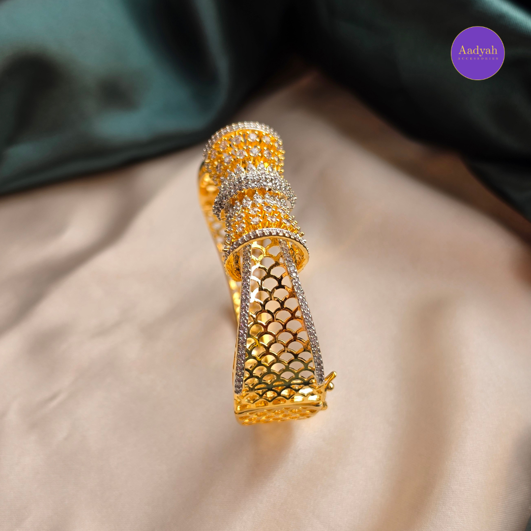 Designer Floral White Stone - Open Type Bangle