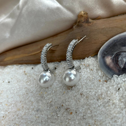 #stainlessteel #hercollection #forher #necklaces #bracelets #accessories #metal #küpe #giftideas #antitarnish #fashion #fashiontrends #onlinestore #new #stainlesssteelaccessories #earrings #stainlesssteel #explorepage #necklace #onlineshopping #custommade #gold #jewellerylove #jewellerydesign #accessoriesaddict #presents #newcollection #antitarnishjewelry