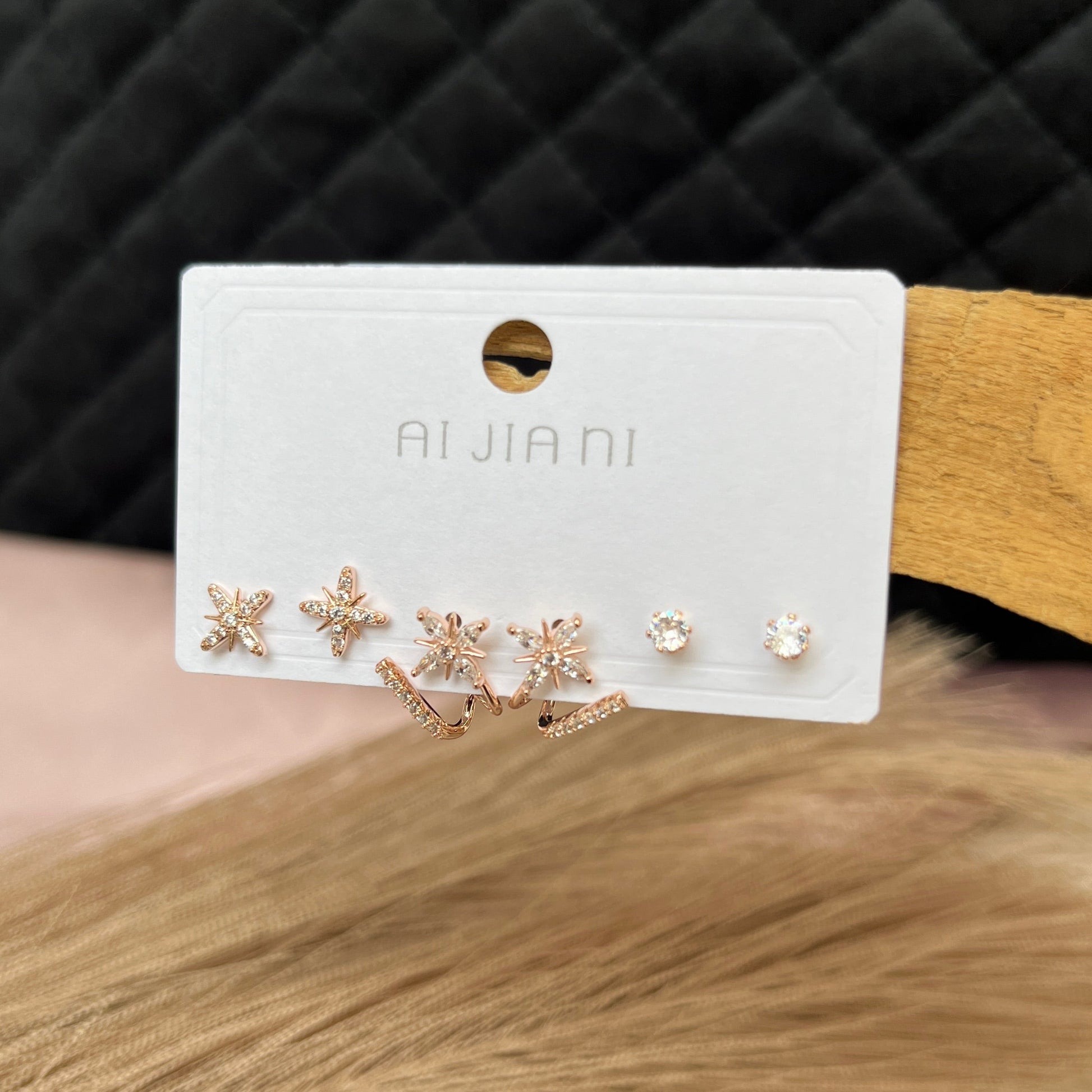 #stainlessteel #hercollection #forher #necklaces #bracelets #accessories #metal #küpe #giftideas #antitarnish #fashion #fashiontrends #onlinestore #new #stainlesssteelaccessories #earrings #stainlesssteel #explorepage #necklace #onlineshopping #custommade #gold #jewellerylove #jewellerydesign #accessoriesaddict #presents #newcollection #antitarnishjewelry