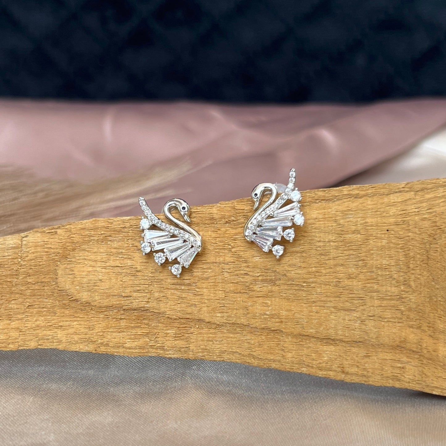 #stainlessteel #hercollection #forher #necklaces #bracelets #accessories #metal #küpe #giftideas #antitarnish #fashion #fashiontrends #onlinestore #new #stainlesssteelaccessories #earrings #stainlesssteel #explorepage #necklace #onlineshopping #custommade #gold #jewellerylove #jewellerydesign #accessoriesaddict #presents #newcollection #antitarnishjewelry