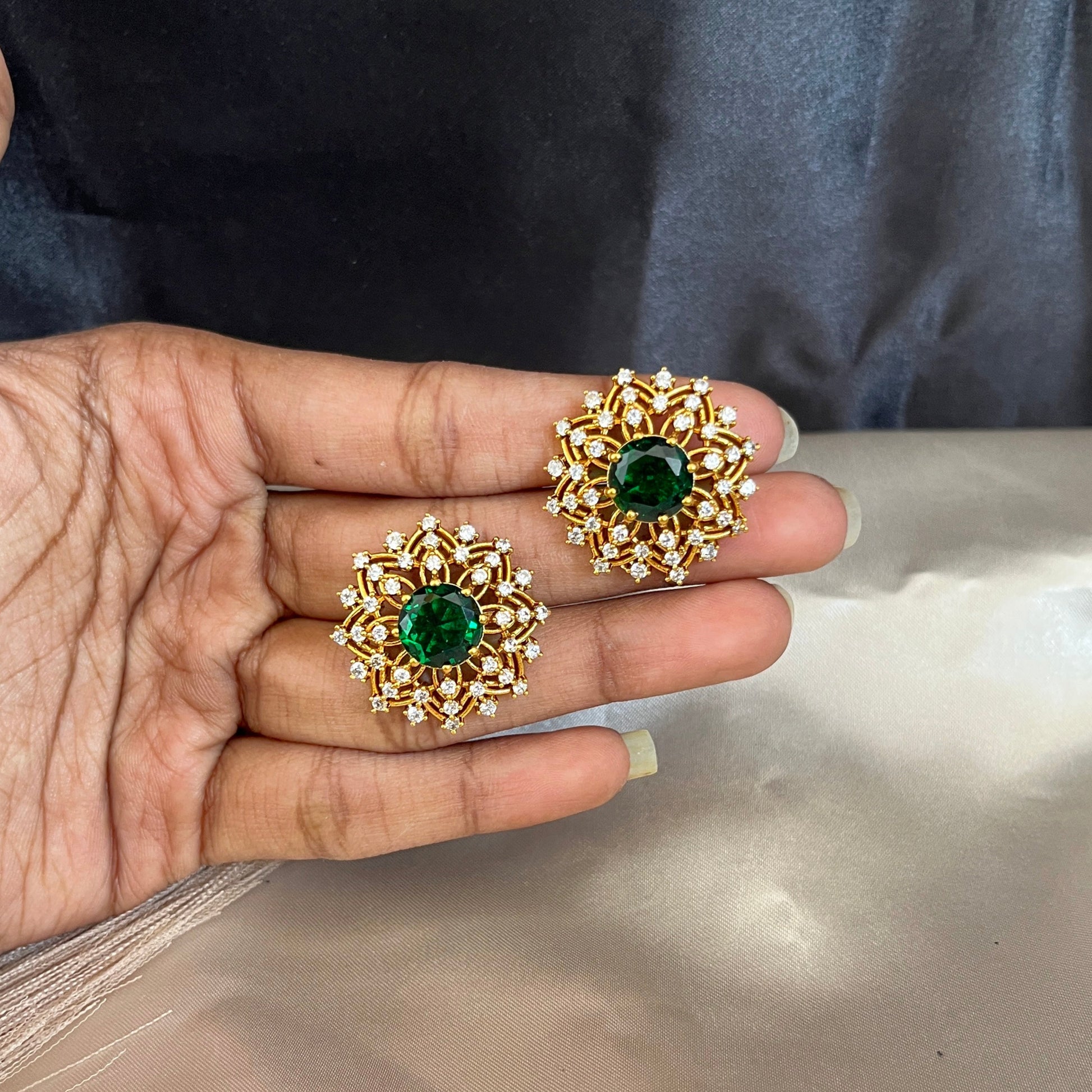 #onegramgold #onegramgoldjewellery #jewellery #southindianjewellery #bridaljewellery #jewelry #imitationjewellery #bangles #templejewellery #jewelrydesigner #fashion #hyderabad #onegramjewellery #czjewellery #necklace #trending #haram #earrings #fashionjewellery #weddingjewellery #onlineshopping #indianwedding #jewellerydesign #bridalset #jewel #trendy #chennai #bangalore #oxidisedjewellery #adjewellery