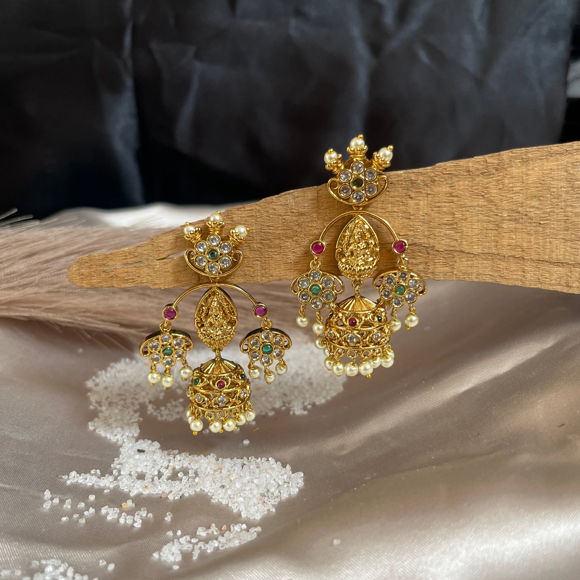 #onegramgold #onegramgoldjewellery #jewellery #southindianjewellery #bridaljewellery #jewelry #imitationjewellery #bangles #templejewellery #jewelrydesigner #fashion #hyderabad #onegramjewellery #czjewellery #necklace #trending #haram #earrings #fashionjewellery #weddingjewellery #onlineshopping #indianwedding #jewellerydesign #bridalset #jewel #trendy #chennai #bangalore #oxidisedjewellery #adjewellery