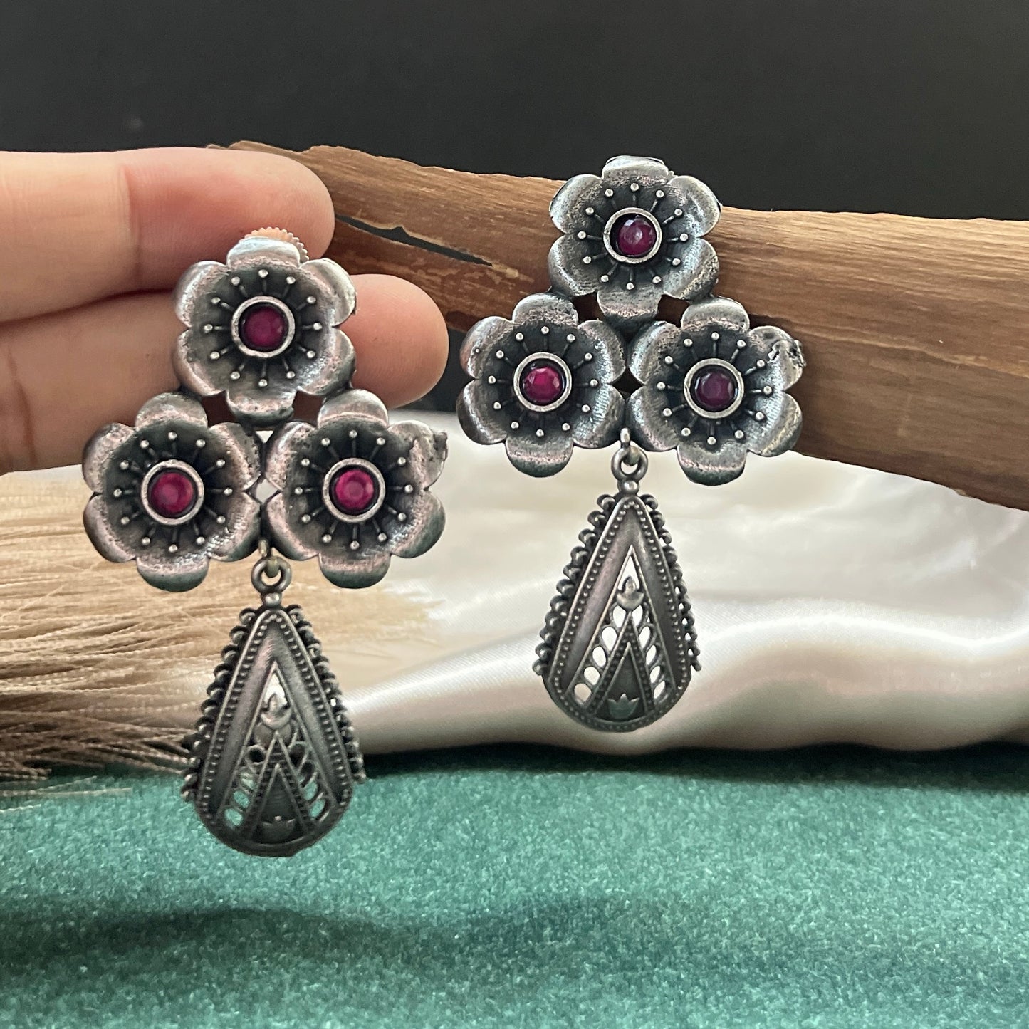 "german silver necklace oxidised necklace boho necklace silver look alike jewelry ethnic jewelry statement necklace
handcrafted necklace traditional indian necklace silver tone jewelry festival jewelry fusion fashion
jewelry for saree oxidised choker bohemian jewelry desi accessories"