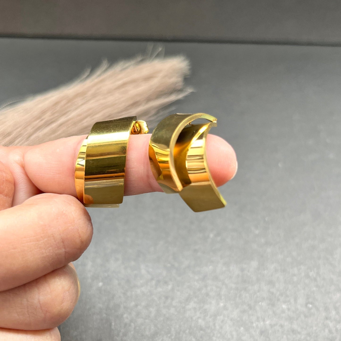"18k gold plated jewelry anti tarnish jewelry minimal gold jewelry daily wear jewelry waterproof jewelry hypoallergenic jewelry gold tone minimal jewelry
dainty gold jewelry everyday jewelry modern jewelry office wear jewelry lightweight jewelry stackable rings minimalist necklaces gold plated studs"