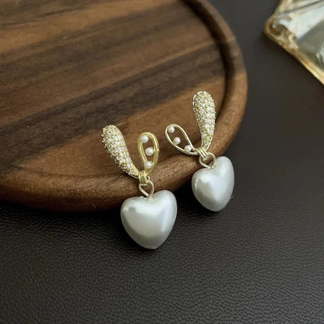 #stainlessteel #hercollection #forher #necklaces #bracelets #accessories #metal #küpe #giftideas #antitarnish #fashion #fashiontrends #onlinestore #new #stainlesssteelaccessories #earrings #stainlesssteel #explorepage #necklace #onlineshopping #custommade #gold #jewellerylove #jewellerydesign #accessoriesaddict #presents #newcollection #antitarnishjewelry