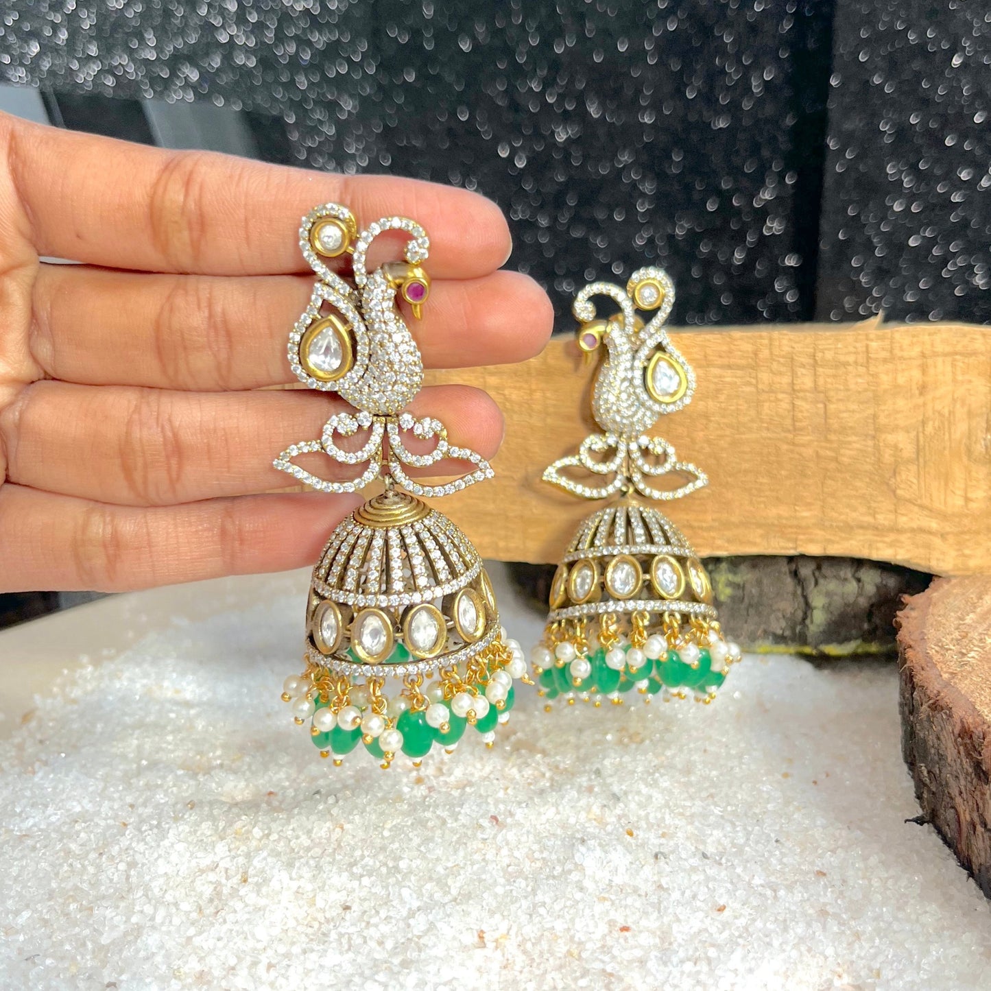  #onegram #bridaljewellery #onegramjewellery #destination #onlineshopping #onegramgold #accessories #jewellery #onegramgoldjewellery #nosepin #indianjewellery #rajwadijewellery #instagood #rajasthanijewellery #maharashtra #traditionaljewellery #instagram #mattjewellery #functionjewellery #maharastrainjewelery #bangles #kolhapurijewellery #partywearjewellery #mangalsutardesigns #insta #southjewellery #india #weddingjewellery #earrings #telangana

