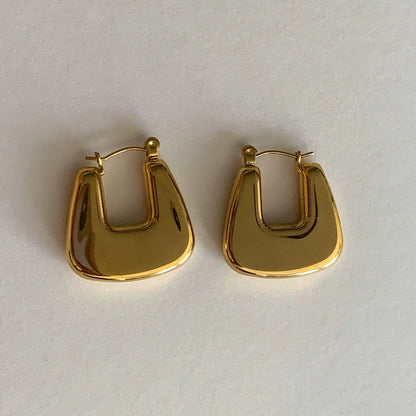 #stainlessteel #hercollection #forher #necklaces #bracelets #accessories #metal #küpe #giftideas #antitarnish #fashion #fashiontrends #onlinestore #new #stainlesssteelaccessories #earrings #stainlesssteel #explorepage #necklace #onlineshopping #custommade #gold #jewellerylove #jewellerydesign #accessoriesaddict #presents #newcollection #antitarnishjewelry