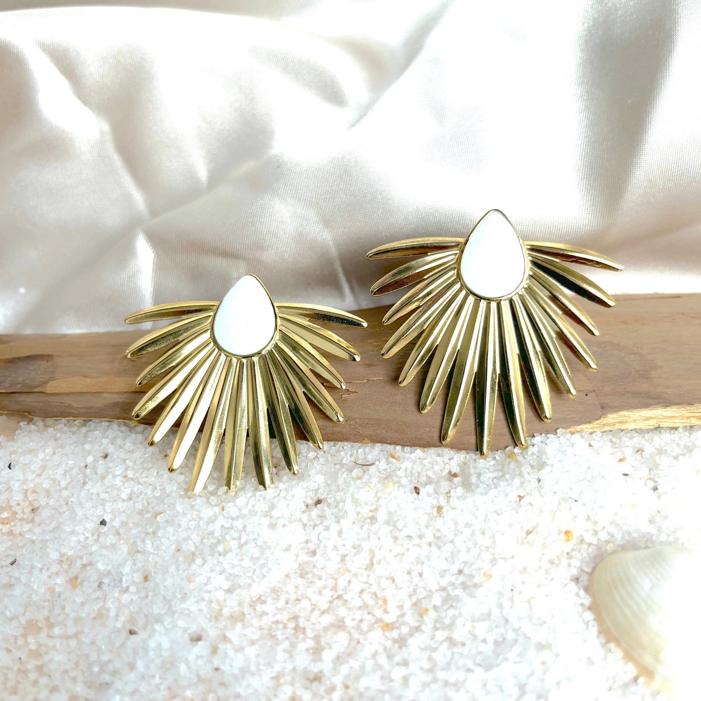 Enamel Petals Earrings