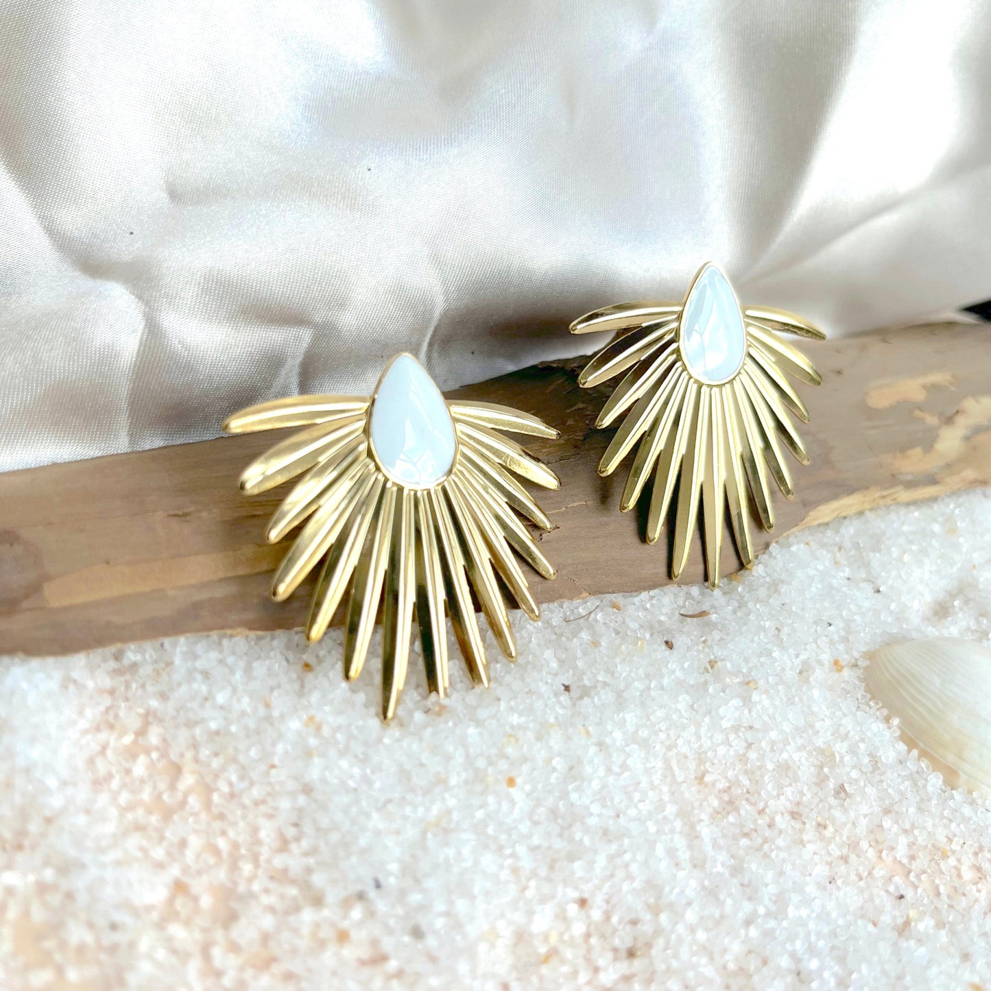 Enamel Petals Earrings
