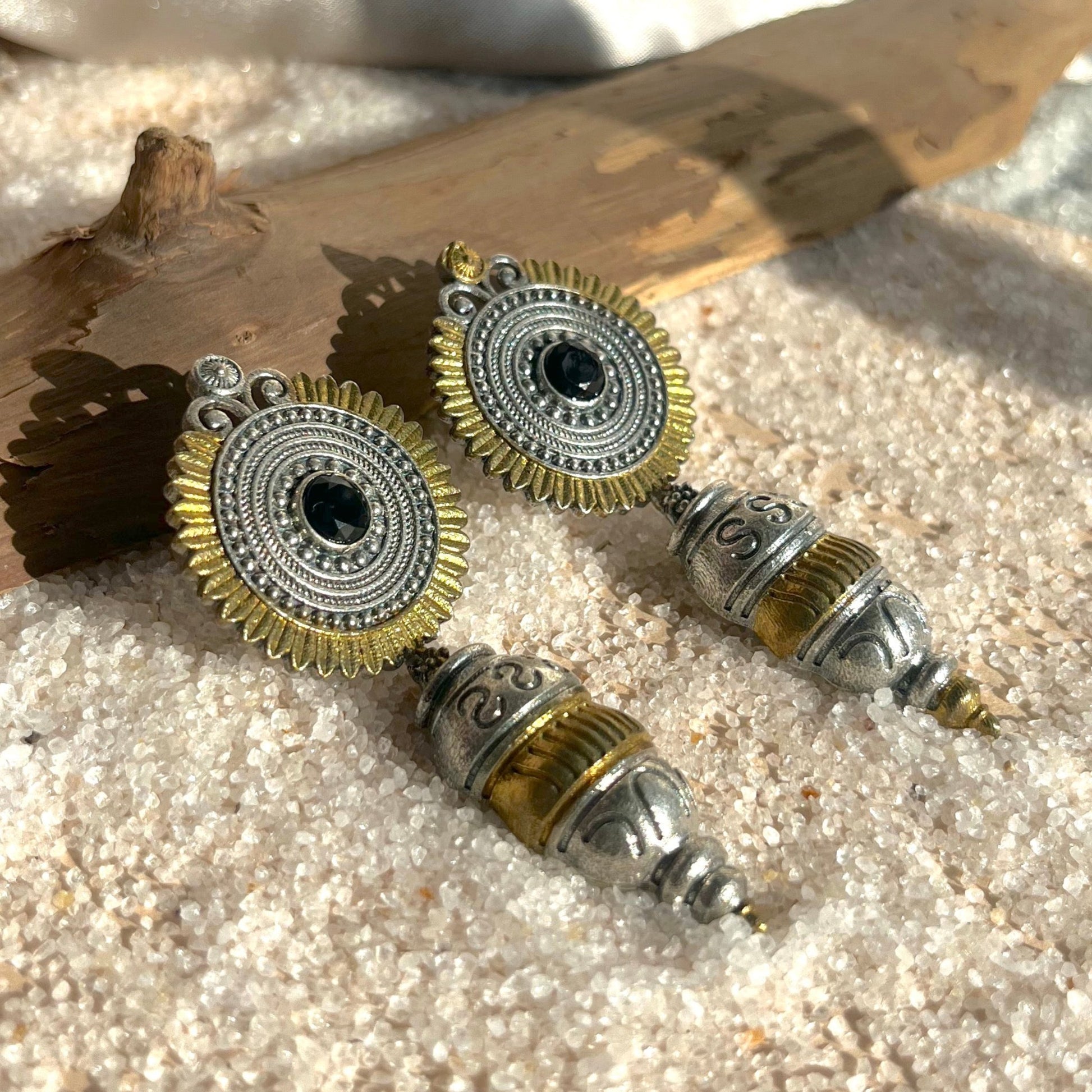 #germansilver #oxidisedjewellery #earrings #germansilverjewellery #indianjewellery #fashion #jewellery #jhumkas #kundanjewellery #jhumka #oxidisedearrings #oxidised #germansilverearrings #meenakariearrings #germansilverjhumka #accessories #chennai #silver #oxidisedsilver #jhumkalove #jewelry #necklace #oxidisedsilverjewellery #silverlookalike #jhumkis #fashionjewelry #southindianjewellery #jhumkaswag #choker #onlineshopping

