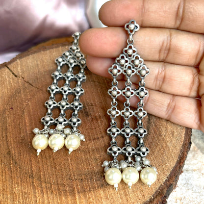 #germansilver #oxidisedjewellery #earrings #germansilverjewellery #indianjewellery #fashion #jewellery #jhumkas #kundanjewellery #jhumka #oxidisedearrings #oxidised #germansilverearrings #meenakariearrings #germansilverjhumka #accessories #chennai #silver #oxidisedsilver #jhumkalove #jewelry #necklace #oxidisedsilverjewellery #silverlookalike #jhumkis #fashionjewelry #southindianjewellery #jhumkaswag #choker #onlineshopping
