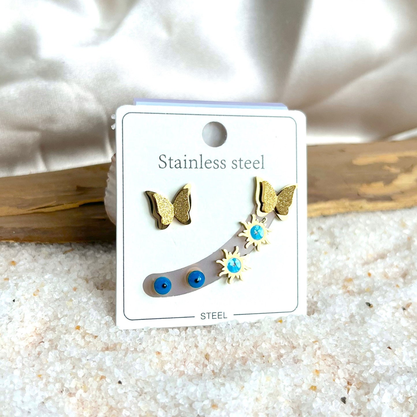  #stainlessteel #hercollection #forher #necklaces #bracelets #accessories #metal #küpe #giftideas #antitarnish #fashion #fashiontrends #onlinestore #new #stainlesssteelaccessories #earrings #stainlesssteel #explorepage #necklace #onlineshopping #custommade #gold #jewellerylove #jewellerydesign #accessoriesaddict #presents #newcollection #antitarnishjewelry