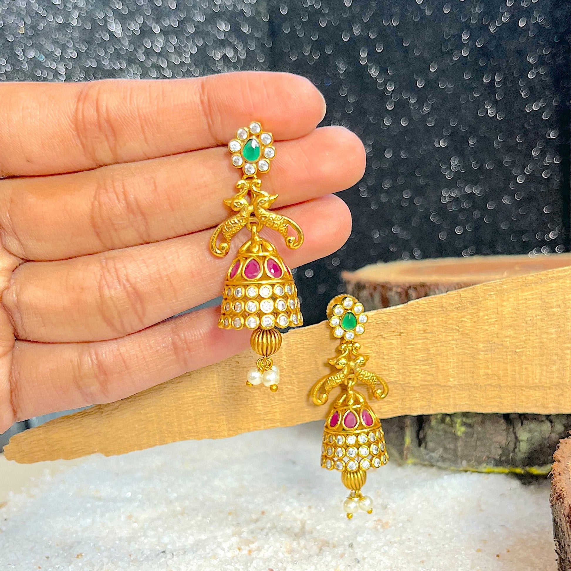  #onegram #bridaljewellery #onegramjewellery #destination #onlineshopping #onegramgold #accessories #jewellery #onegramgoldjewellery #nosepin #indianjewellery #rajwadijewellery #instagood #rajasthanijewellery #maharashtra #traditionaljewellery #instagram #mattjewellery #functionjewellery #maharastrainjewelery #bangles #kolhapurijewellery #partywearjewellery #mangalsutardesigns #insta #southjewellery #india #weddingjewellery #earrings #telangana
