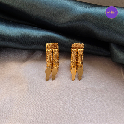 Elakkathali Gold Look Choker Set - Matt