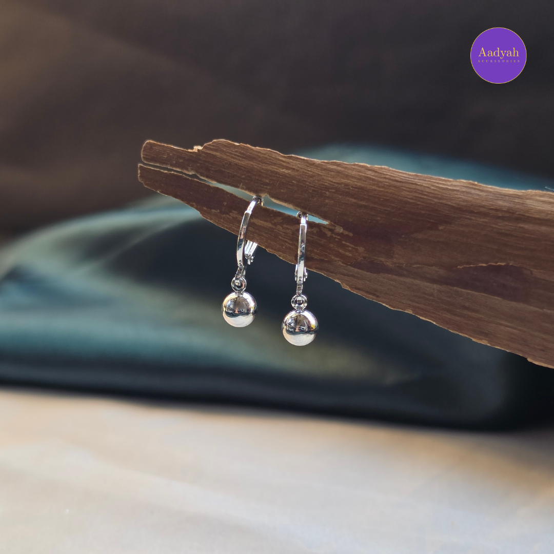 Every Day Drop Small Hoops - Silver