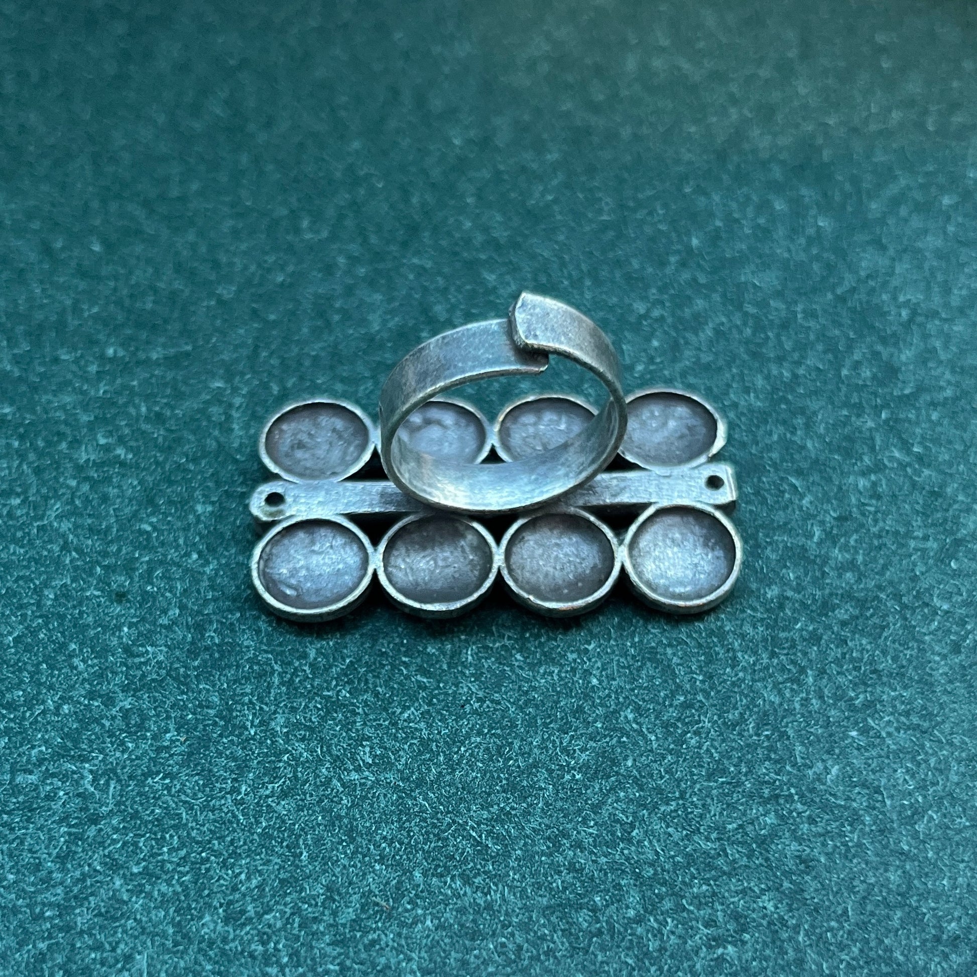 "german silver necklace oxidised necklace boho necklace silver look alike jewelry ethnic jewelry statement necklace
handcrafted necklace traditional indian necklace silver tone jewelry festival jewelry fusion fashion
jewelry for saree oxidised choker bohemian jewelry desi accessories"