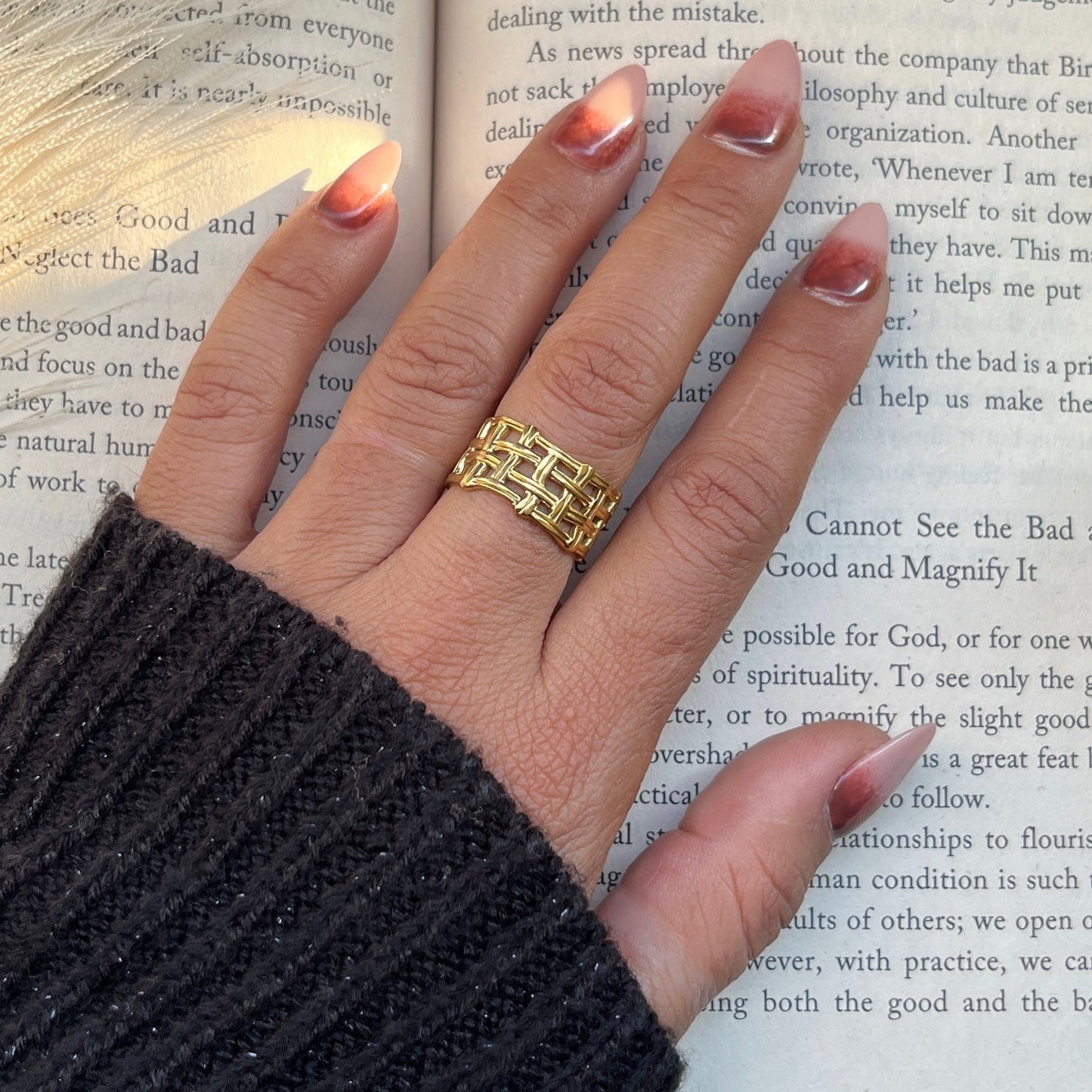 "18k gold plated jewelry anti tarnish jewelry minimal gold jewelry daily wear jewelry waterproof jewelry hypoallergenic jewelry gold tone minimal jewelry
dainty gold jewelry everyday jewelry modern jewelry office wear jewelry lightweight jewelry stackable rings minimalist necklaces gold plated studs"