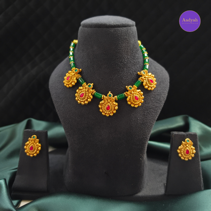 Floral Beaded Necklace Set - Beaded