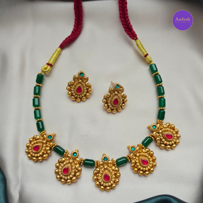 Floral Beaded Necklace Set - Beaded