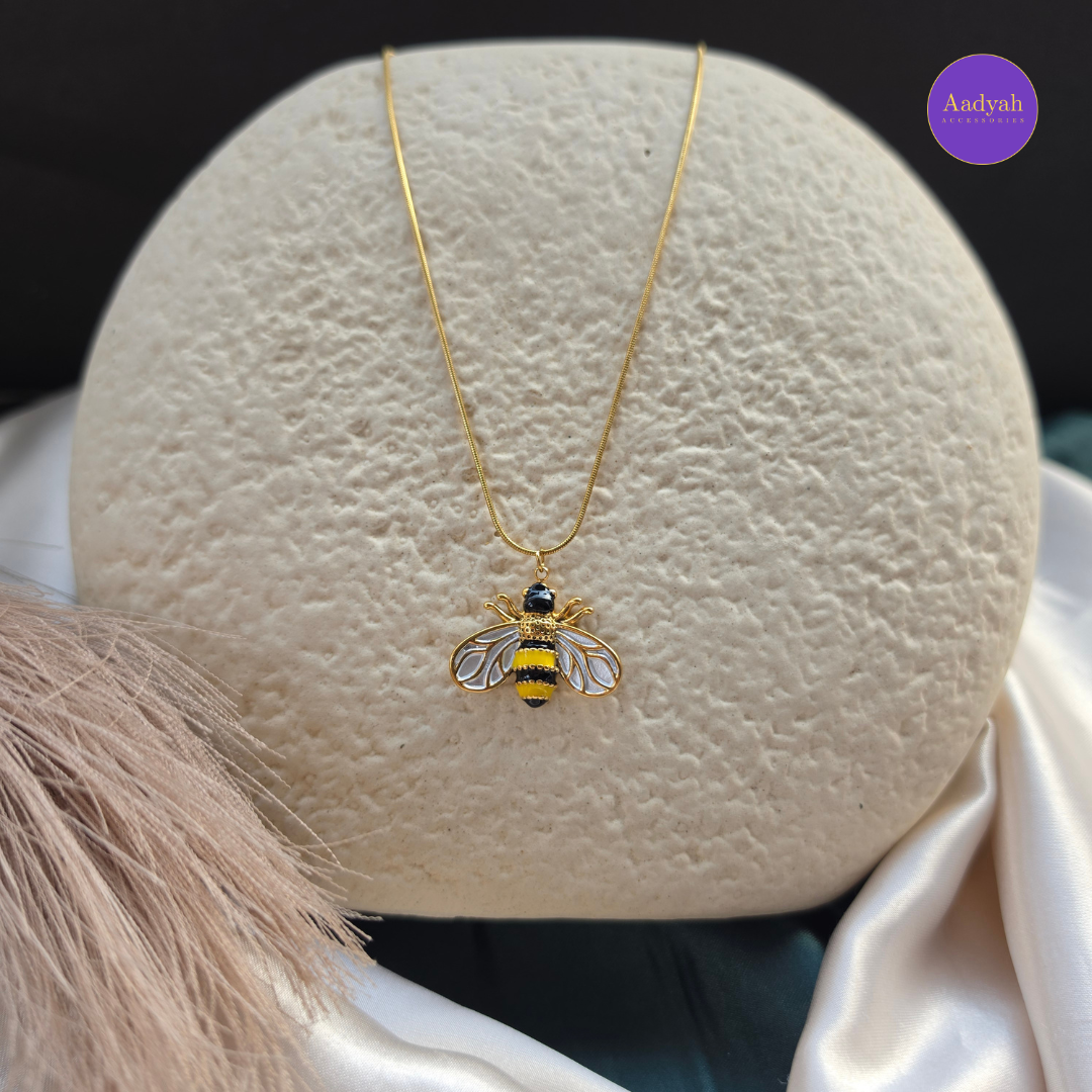 Honey Bee Anti Tanish Pendant Chain - Gold