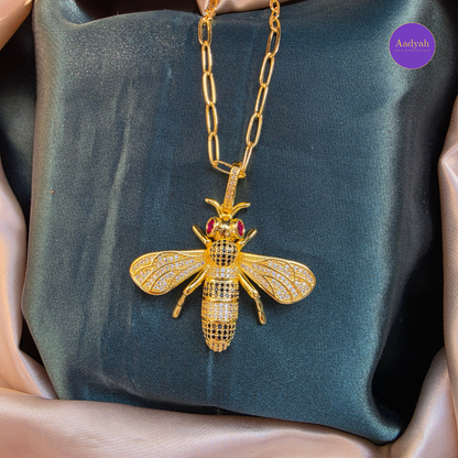 Honey Bee Anti Tanish Pendant Chain - Gold