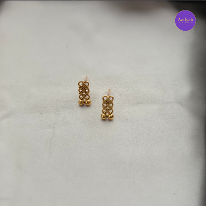 Jiya Gold Look Necklace Set - Matt