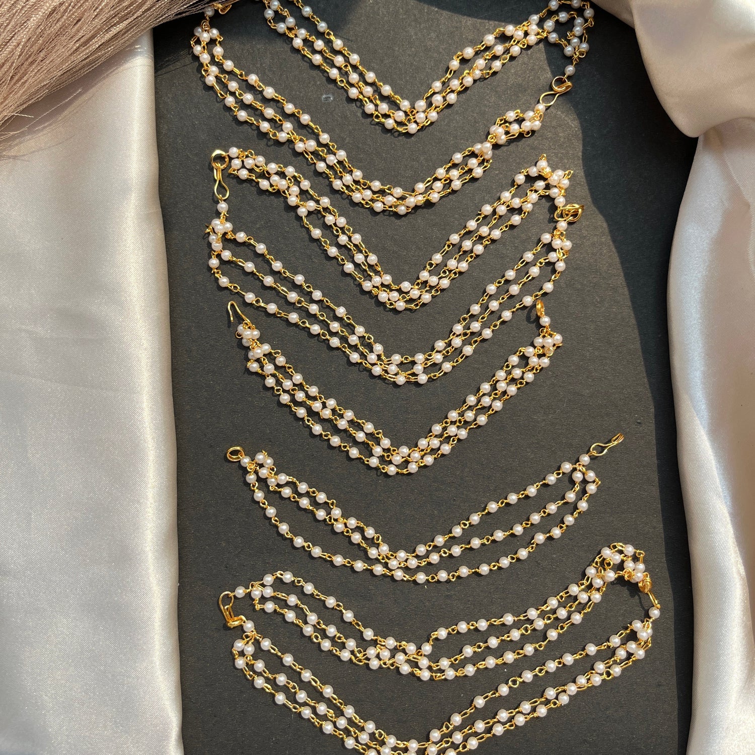 #onegramgold #onegramgoldjewellery #jewellery #southindianjewellery #bridaljewellery #jewelry #imitationjewellery #bangles #templejewellery #jewelrydesigner #fashion #hyderabad #onegramjewellery #czjewellery #necklace #trending #haram #earrings #fashionjewellery #weddingjewellery #onlineshopping #indianwedding #jewellerydesign #bridalset #jewel #trendy #chennai #bangalore #oxidisedjewellery #adjewellery
