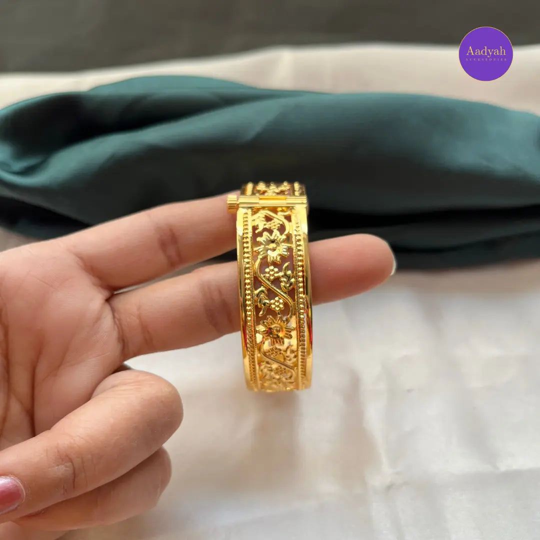 Micro Polish - Screw Kada Bangle - Single Piece