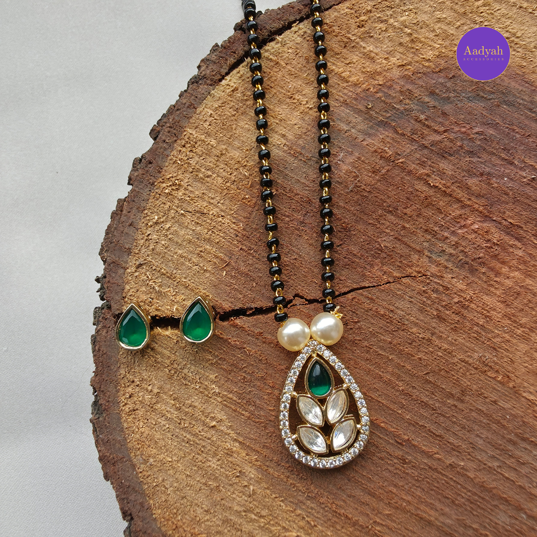 Mosinate Mangalsutra - Green/Pink/White