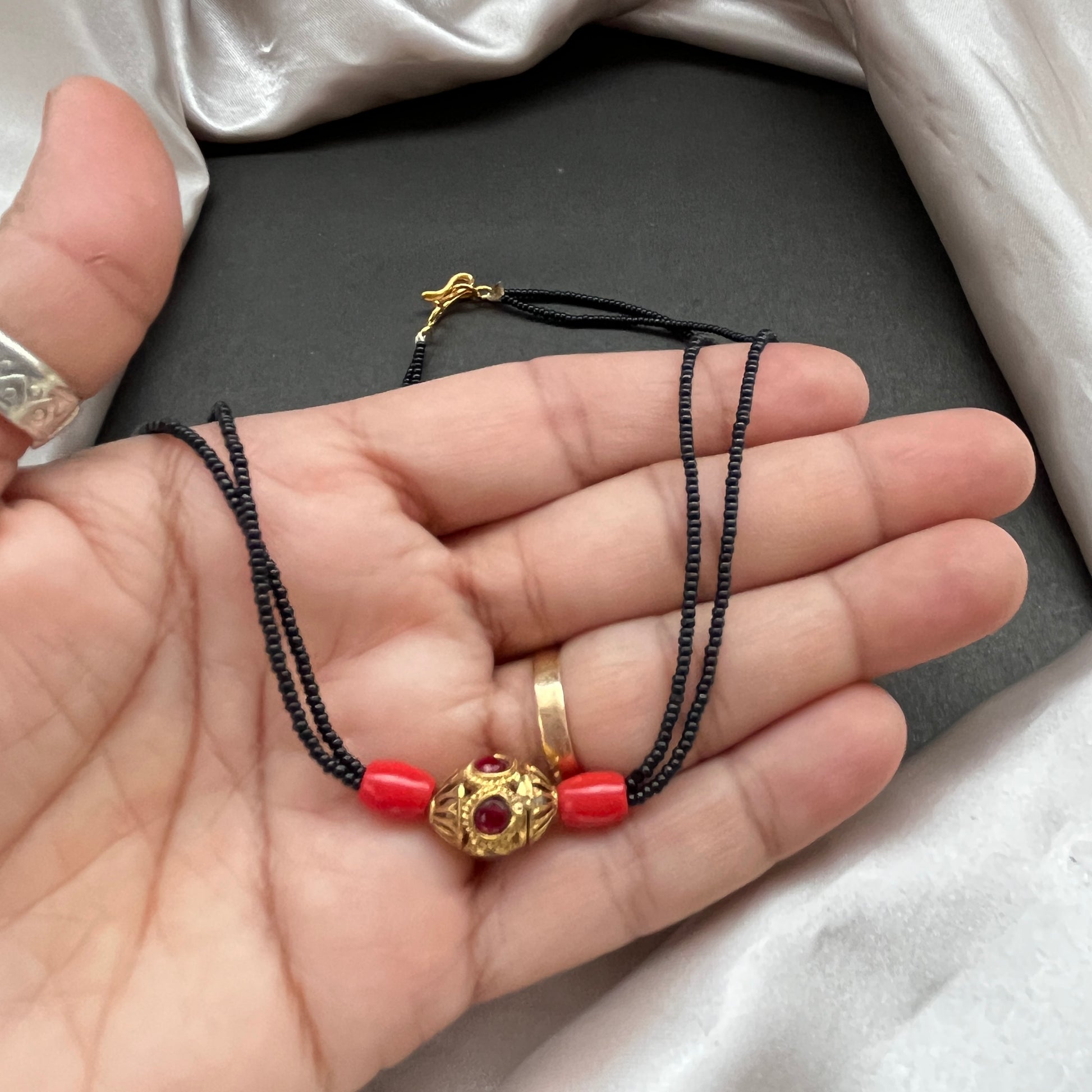 #KasuMangalsutra #CoralBeads #TraditionalJewellery #HeritageStyle #IndianJewellery #BridalEssentials #TimelessElegance #CulturalCharm