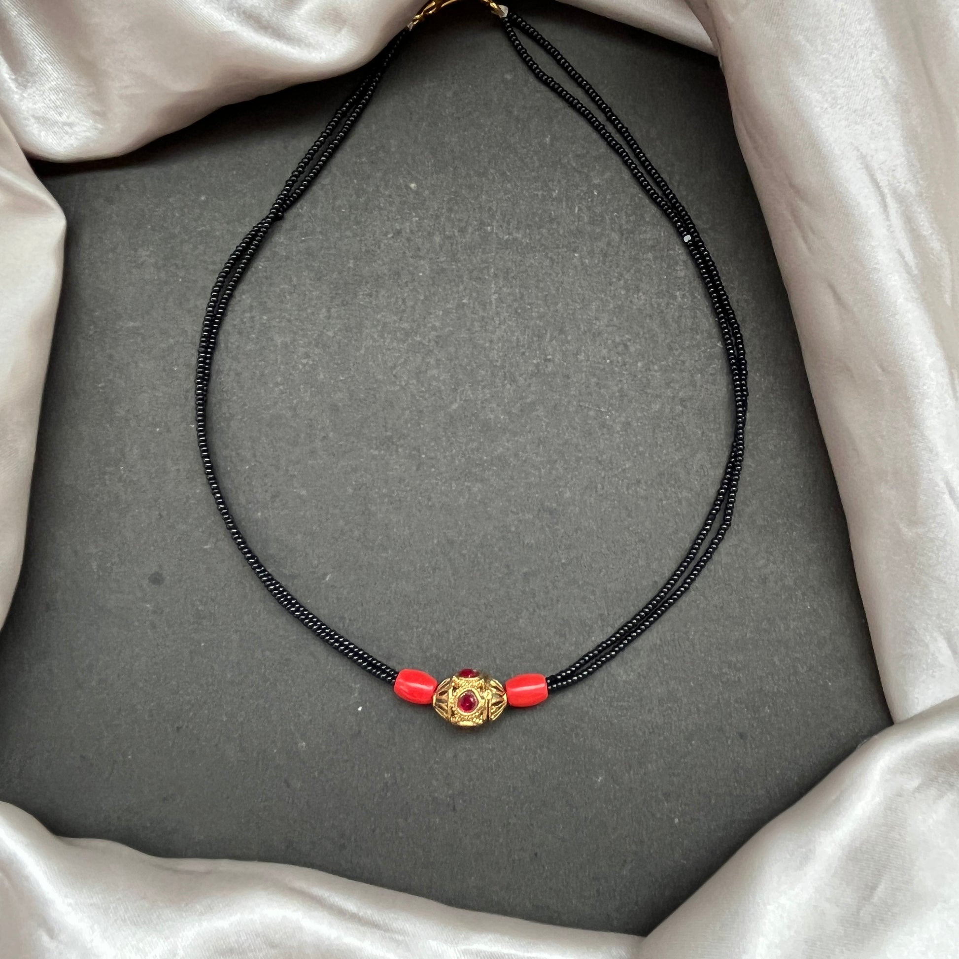 #KasuMangalsutra #CoralBeads #TraditionalJewellery #HeritageStyle #IndianJewellery #BridalEssentials #TimelessElegance #CulturalCharm