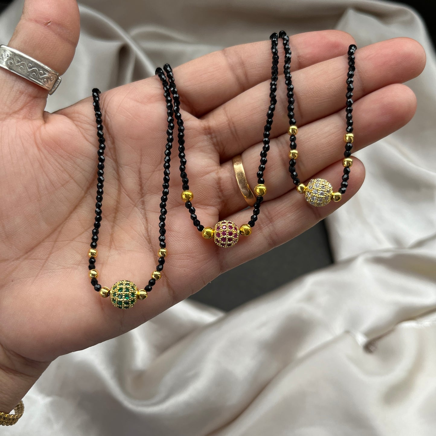 #KasuMangalsutra #CoralBeads #TraditionalJewellery #HeritageStyle #IndianJewellery #BridalEssentials #TimelessElegance #CulturalCharm