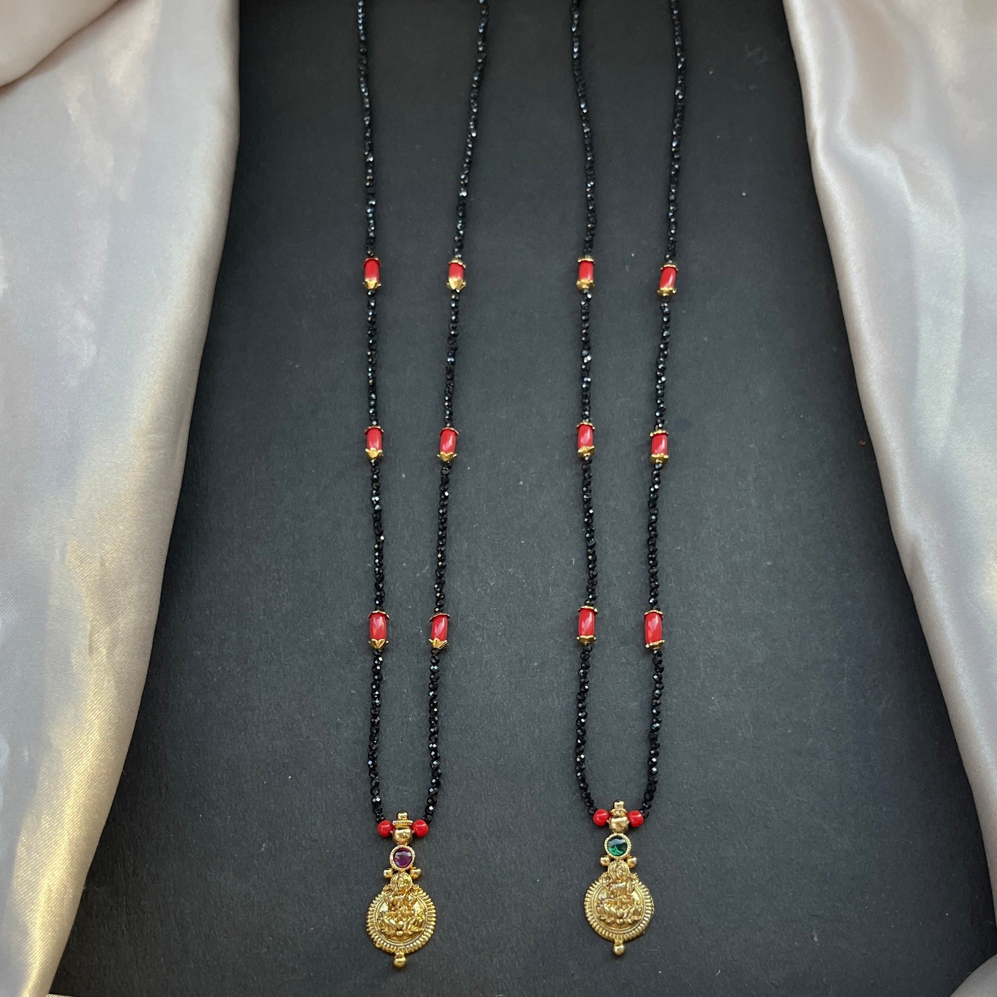 #KasuMangalsutra #CoralBeads #TraditionalJewellery #HeritageStyle #IndianJewellery #BridalEssentials #TimelessElegance #CulturalCharm