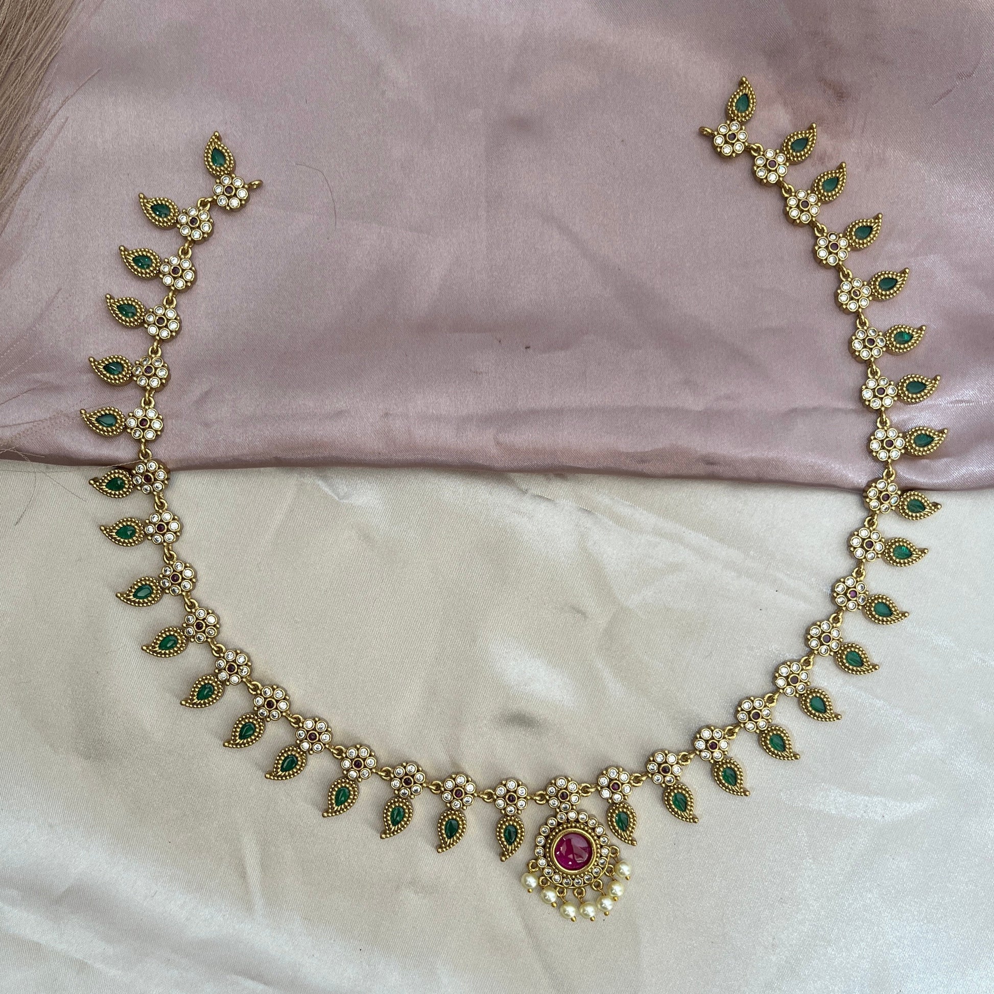 #templejewellery #meenakarijewellery #silverjewellery #chandbali #kempjewellery #fashionjewellery #oxidizedjewelry #trendy #mumbai #onlinejewellery #fashionblogger #imitationjewellery #chennaijewellery #jumka #india #bridaljewellery #indianaccessories #kemp #freeshipping #oxidized #antiquejewelry #templejewelry #bangles #celebrityjewellery #jhumki #love #aaram #dancejewelry #oxidizejewellery #silveralike