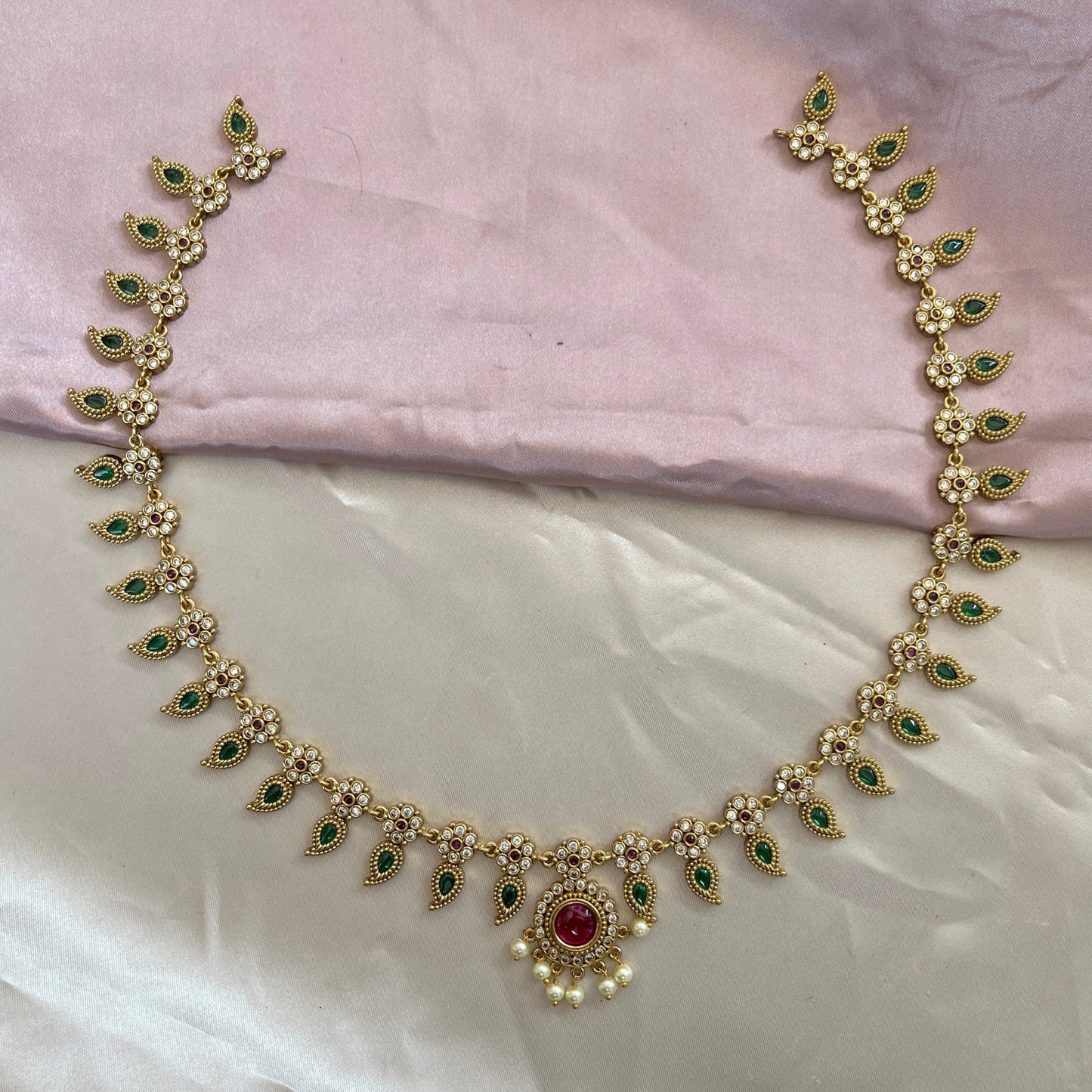 #templejewellery #meenakarijewellery #silverjewellery #chandbali #kempjewellery #fashionjewellery #oxidizedjewelry #trendy #mumbai #onlinejewellery #fashionblogger #imitationjewellery #chennaijewellery #jumka #india #bridaljewellery #indianaccessories #kemp #freeshipping #oxidized #antiquejewelry #templejewelry #bangles #celebrityjewellery #jhumki #love #aaram #dancejewelry #oxidizejewellery #silveralike