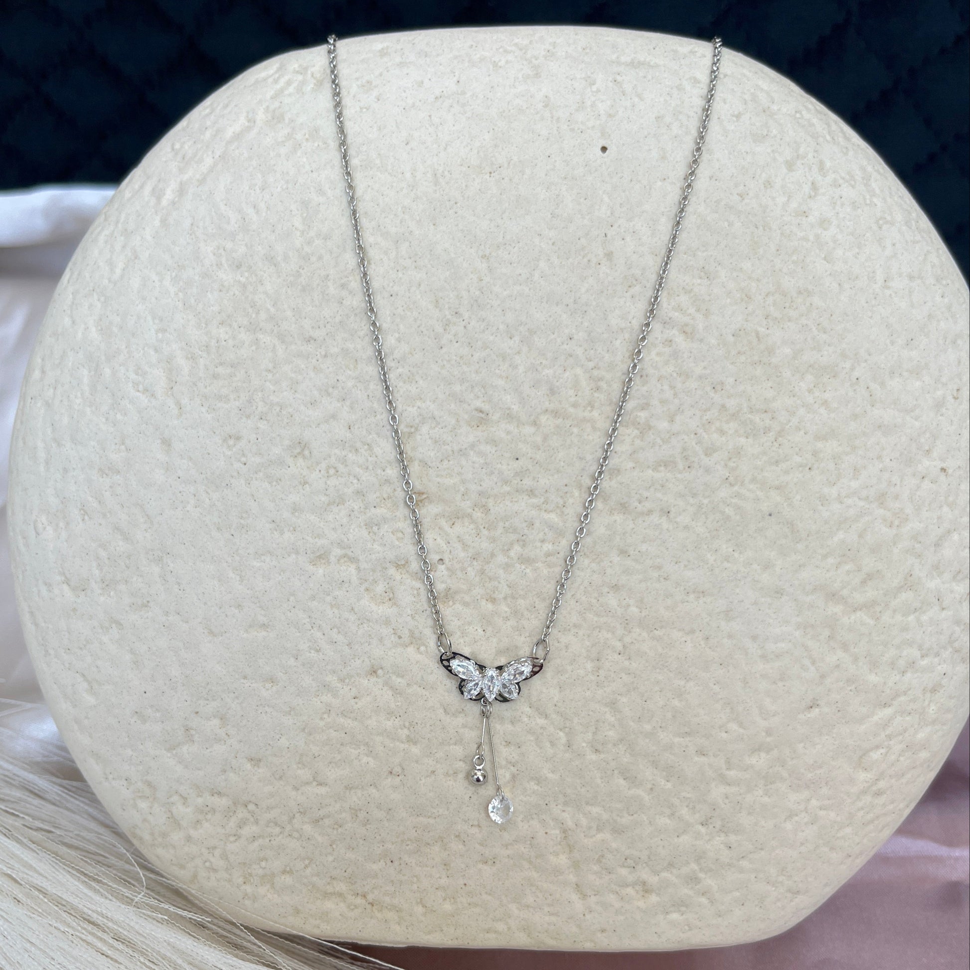 #stainlessteel #hercollection #forher #necklaces #bracelets #accessories #metal #küpe #giftideas #antitarnish #fashion #fashiontrends #onlinestore #new #stainlesssteelaccessories #earrings #stainlesssteel #explorepage #necklace #onlineshopping #custommade #gold #jewellerylove #jewellerydesign #accessoriesaddict #presents #newcollection #antitarnishjewelry