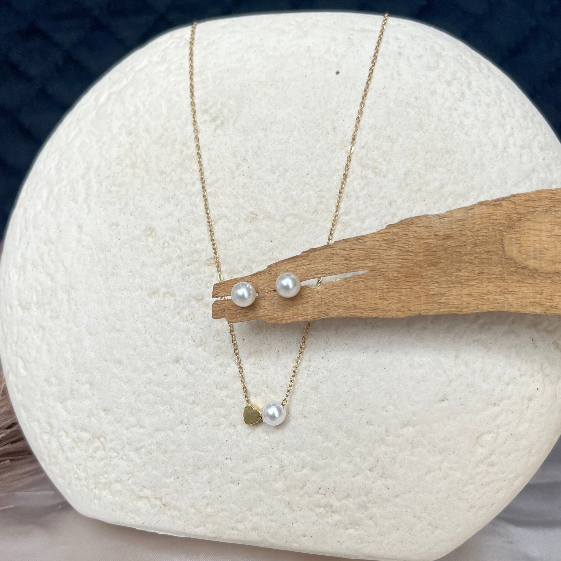 #stainlessteel #hercollection #forher #necklaces #bracelets #accessories #metal #küpe #giftideas #antitarnish #fashion #fashiontrends #onlinestore #new #stainlesssteelaccessories #earrings #stainlesssteel #explorepage #necklace #onlineshopping #custommade #gold #jewellerylove #jewellerydesign #accessoriesaddict #presents #newcollection #antitarnishjewelry