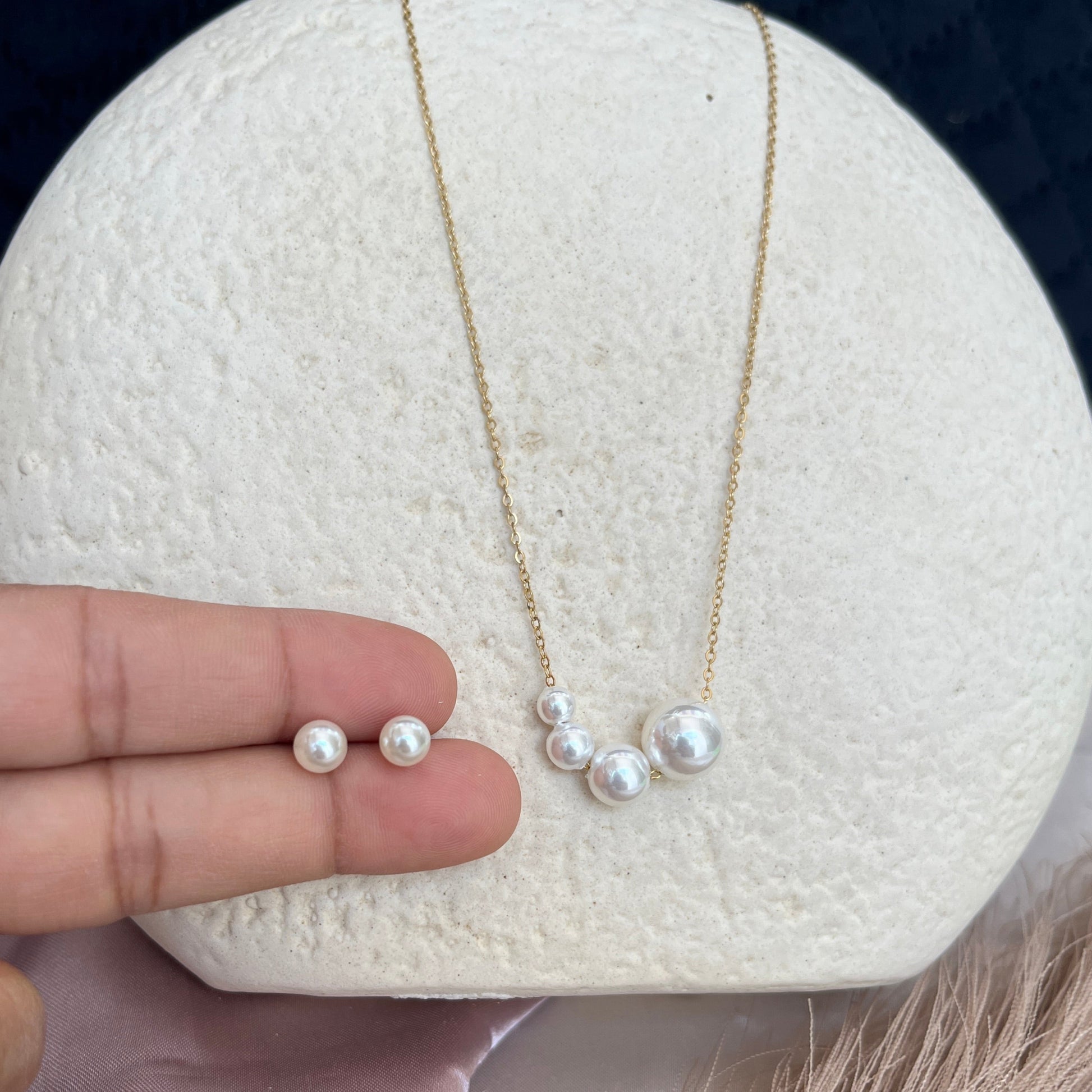 #stainlessteel #hercollection #forher #necklaces #bracelets #accessories #metal #küpe #giftideas #antitarnish #fashion #fashiontrends #onlinestore #new #stainlesssteelaccessories #earrings #stainlesssteel #explorepage #necklace #onlineshopping #custommade #gold #jewellerylove #jewellerydesign #accessoriesaddict #presents #newcollection #antitarnishjewelry