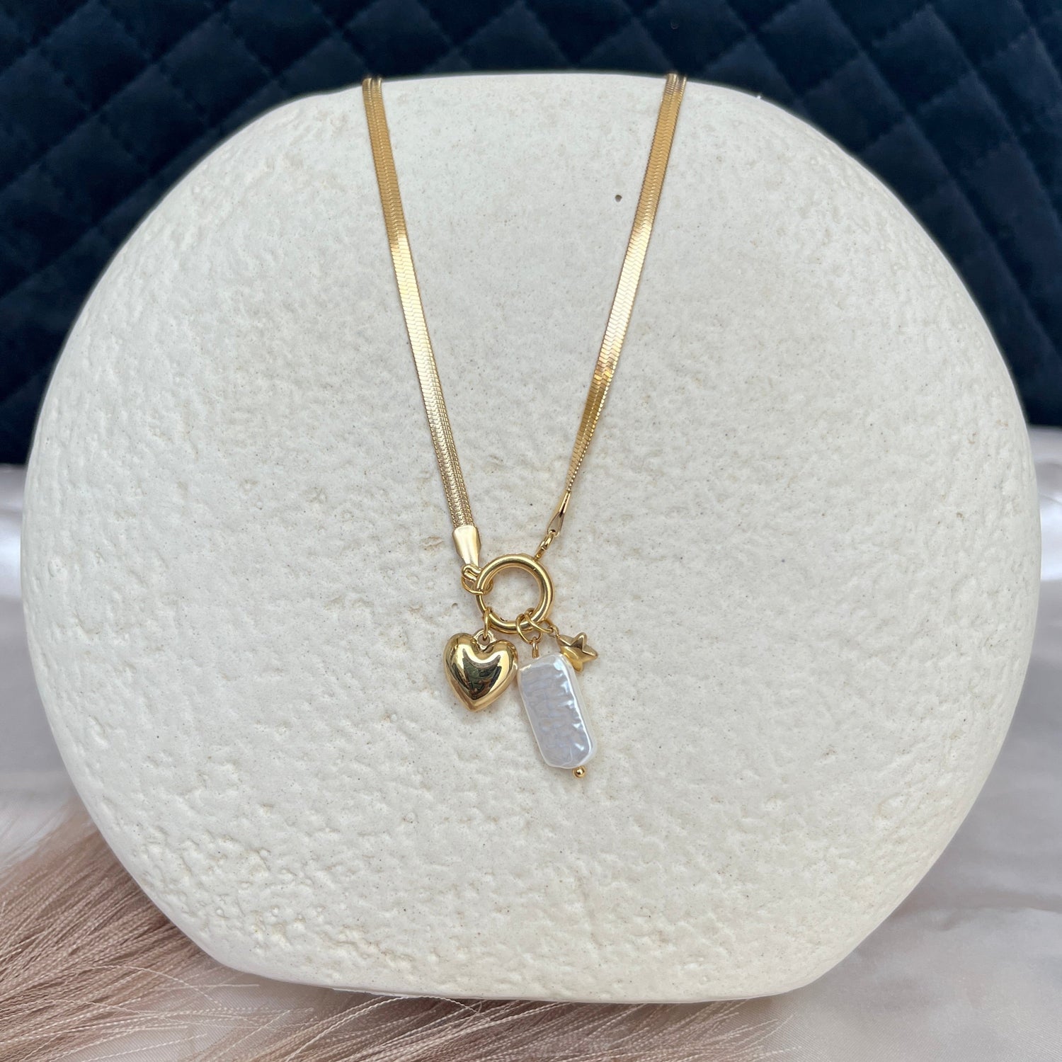 #stainlessteel #hercollection #forher #necklaces #bracelets #accessories #metal #küpe #giftideas #antitarnish #fashion #fashiontrends #onlinestore #new #stainlesssteelaccessories #earrings #stainlesssteel #explorepage #necklace #onlineshopping #custommade #gold #jewellerylove #jewellerydesign #accessoriesaddict #presents #newcollection #antitarnishjewelry