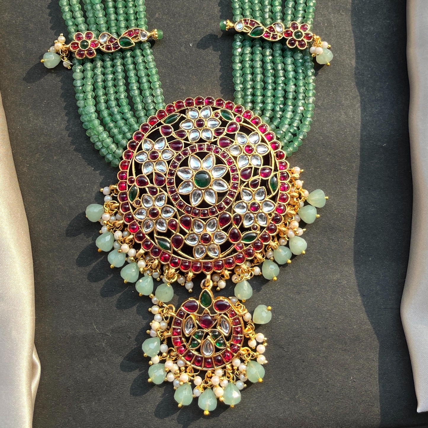 #templejewellery #meenakarijewellery #silverjewellery #chandbali #kempjewellery #fashionjewellery #oxidizedjewelry #trendy #mumbai #onlinejewellery #fashionblogger #imitationjewellery #chennaijewellery #jumka #india #bridaljewellery #indianaccessories #kemp #freeshipping #oxidized #antiquejewelry #templejewelry #bangles #celebrityjewellery #jhumki #love #aaram #dancejewelry #oxidizejewellery #silveralike