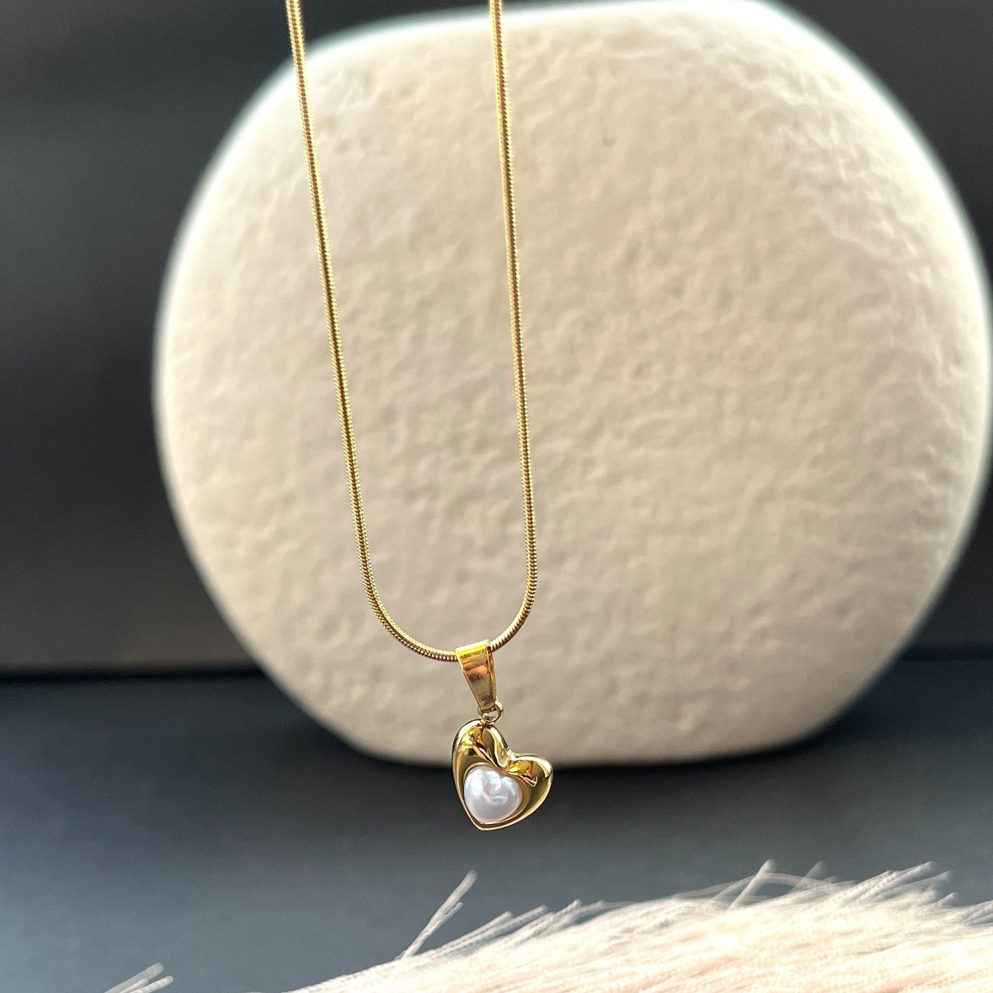 "18k gold plated jewelry anti tarnish jewelry minimal gold jewelry daily wear jewelry waterproof jewelry hypoallergenic jewelry gold tone minimal jewelry
dainty gold jewelry everyday jewelry modern jewelry office wear jewelry lightweight jewelry stackable rings minimalist necklaces gold plated studs"