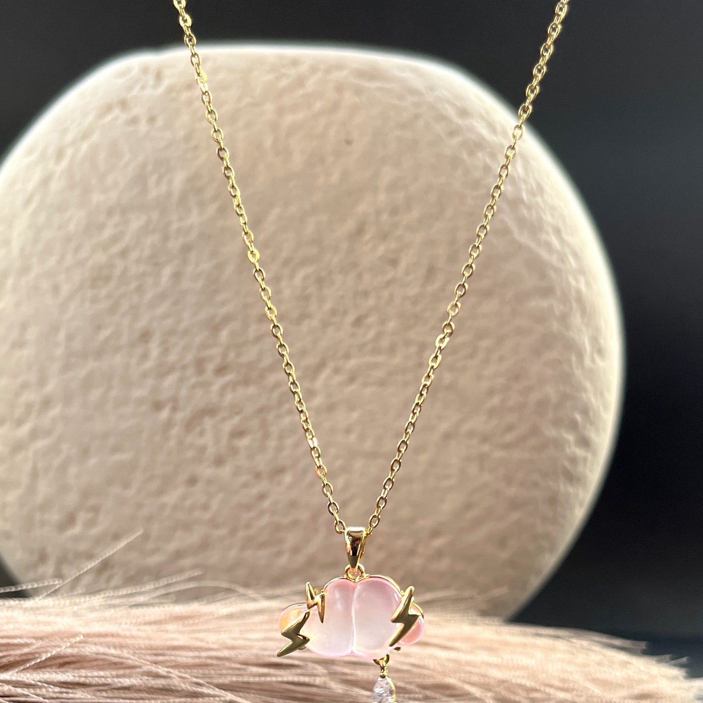 18K gold plated minimalist necklace anti-tarnish daily wear jewelry for women,18K gold plated dainty bracelet ,anti-tarnish finish, perfect for office wear and casual looks