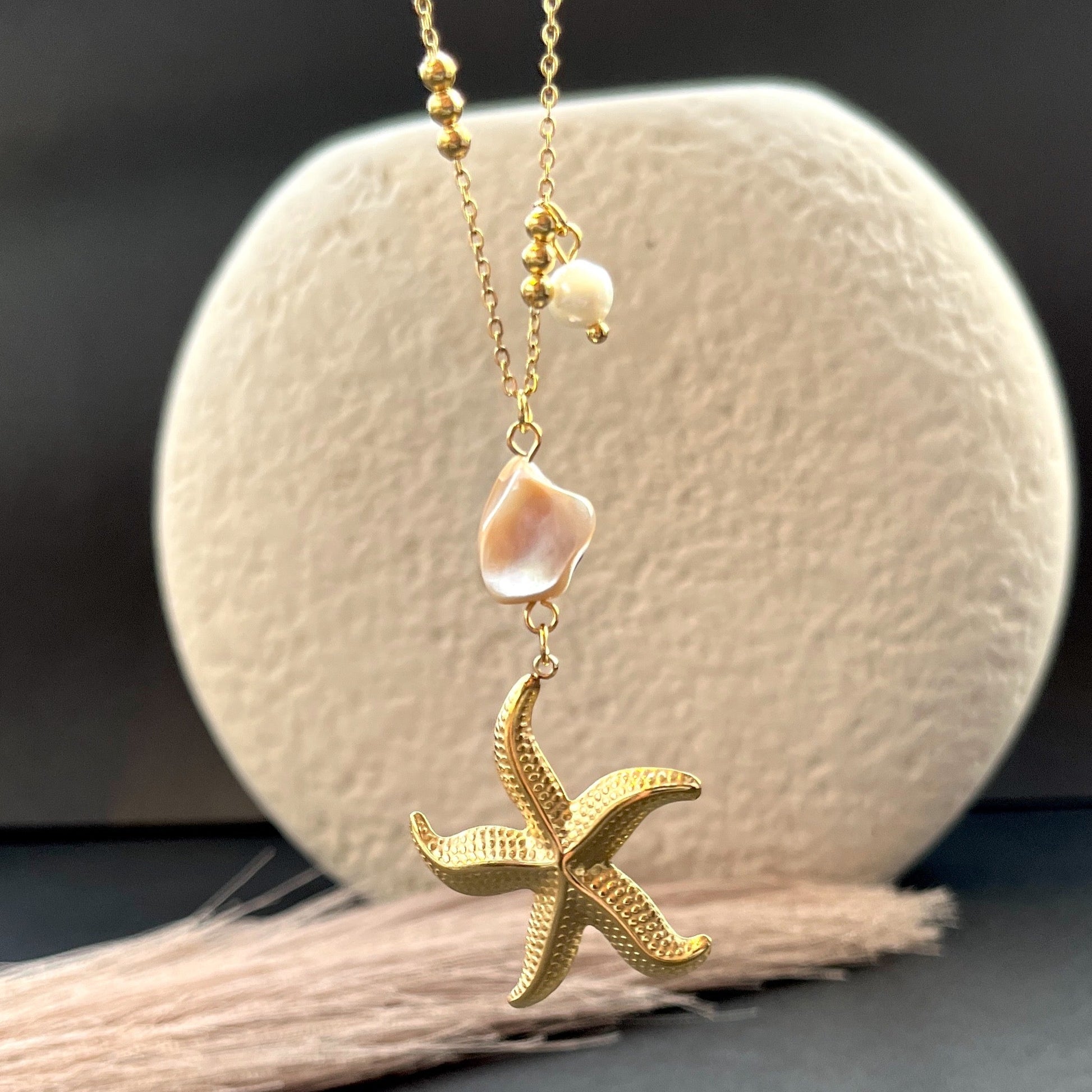 18K gold plated minimalist necklace anti-tarnish daily wear jewelry for women,18K gold plated dainty bracelet ,anti-tarnish finish, perfect for office wear and casual looks