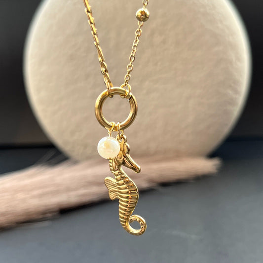 18K gold plated minimalist necklace anti-tarnish daily wear jewelry for women,18K gold plated dainty bracelet ,anti-tarnish finish, perfect for office wear and casual looks