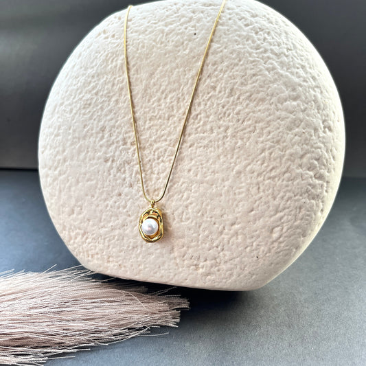 18K gold plated minimalist necklace anti-tarnish daily wear jewelry for women,18K gold plated dainty bracelet ,anti-tarnish finish, perfect for office wear and casual looks