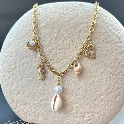 18K gold plated minimalist necklace anti-tarnish daily wear jewelry for women,18K gold plated dainty bracelet ,anti-tarnish finish, perfect for office wear and casual looks
